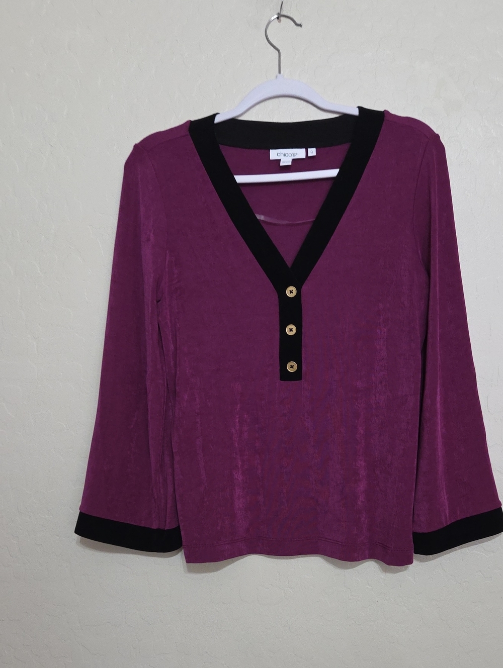Chico's Plum Long Sleeve V-Neck Top with Black Trim and Buttons